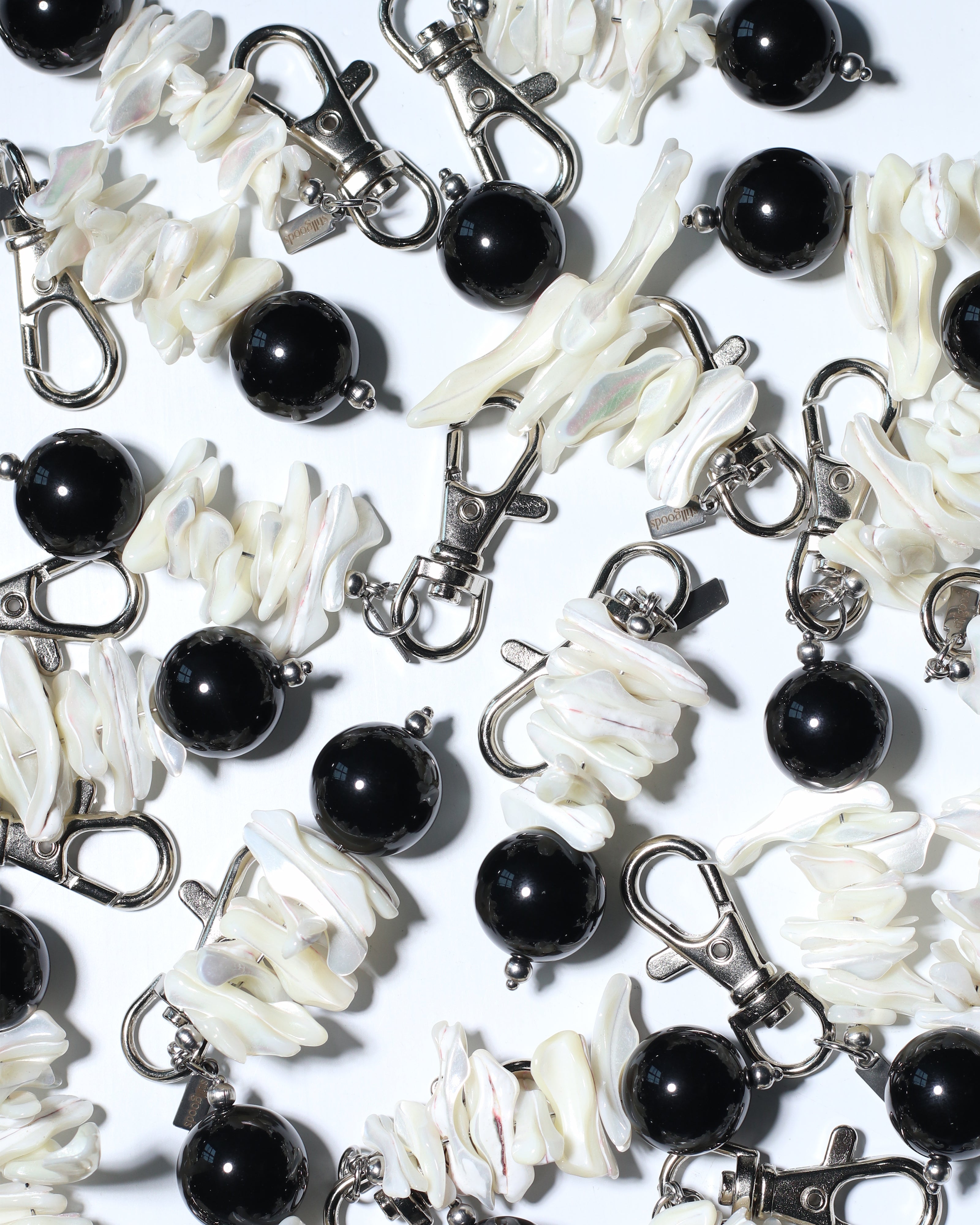 Shell & Black Agate Keychain