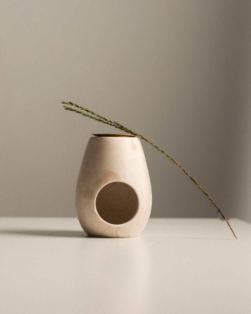 Eli Oil Burner - Cream Marble